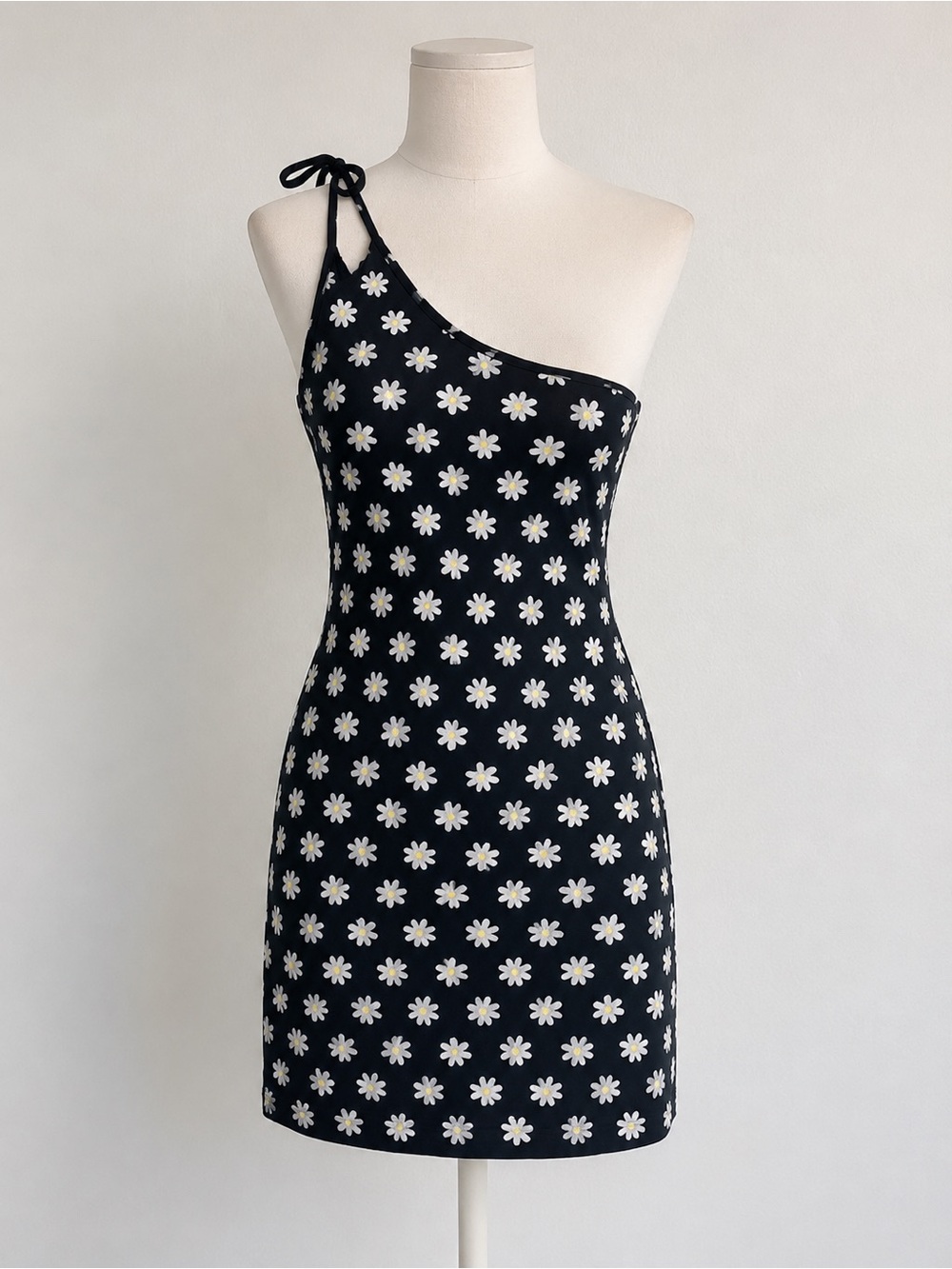 No Boundaries Black One-Shoulder Daisy Print Mini Dress